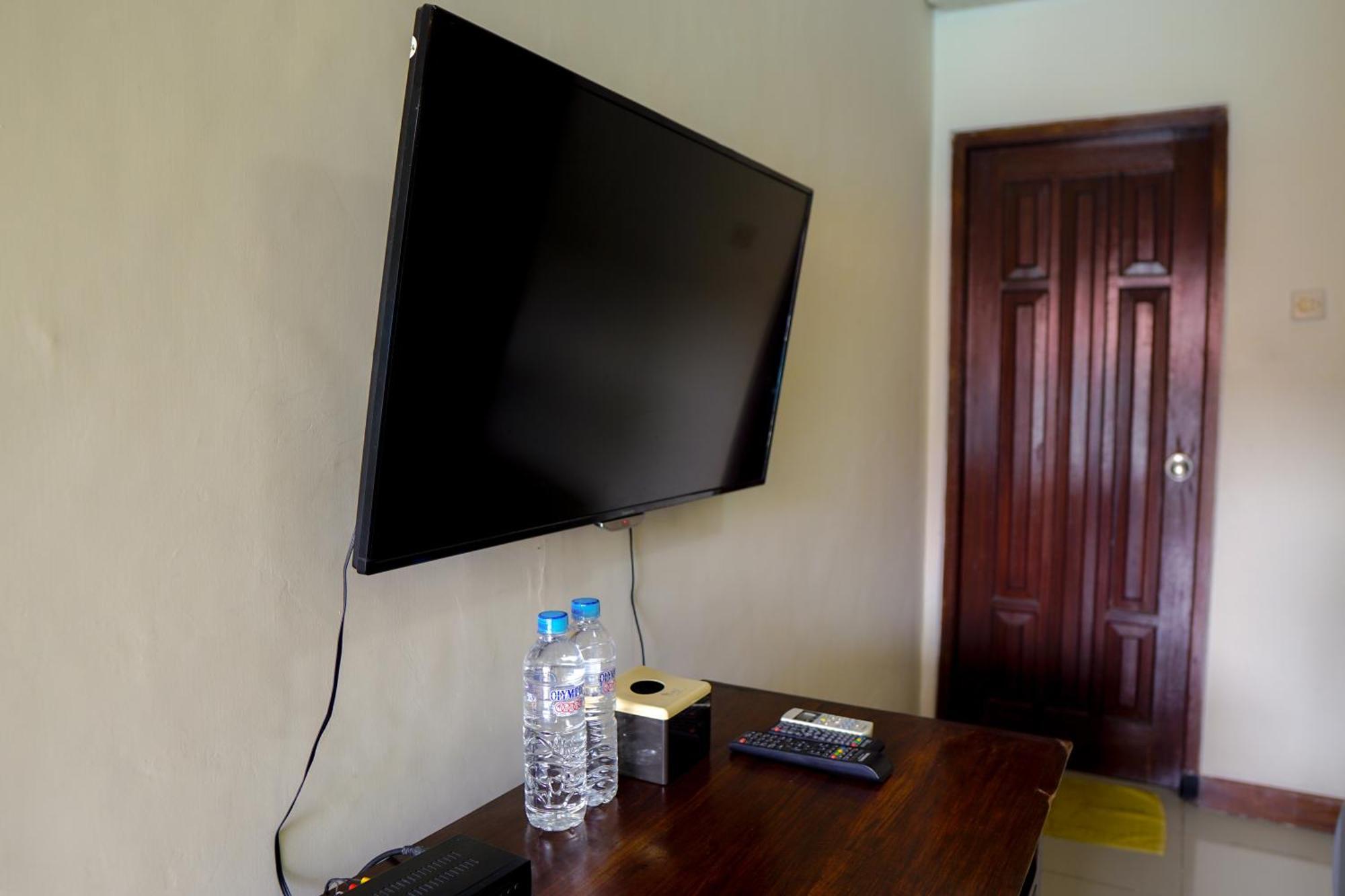 Hotel Tulips Yogyakarta Szoba fotó