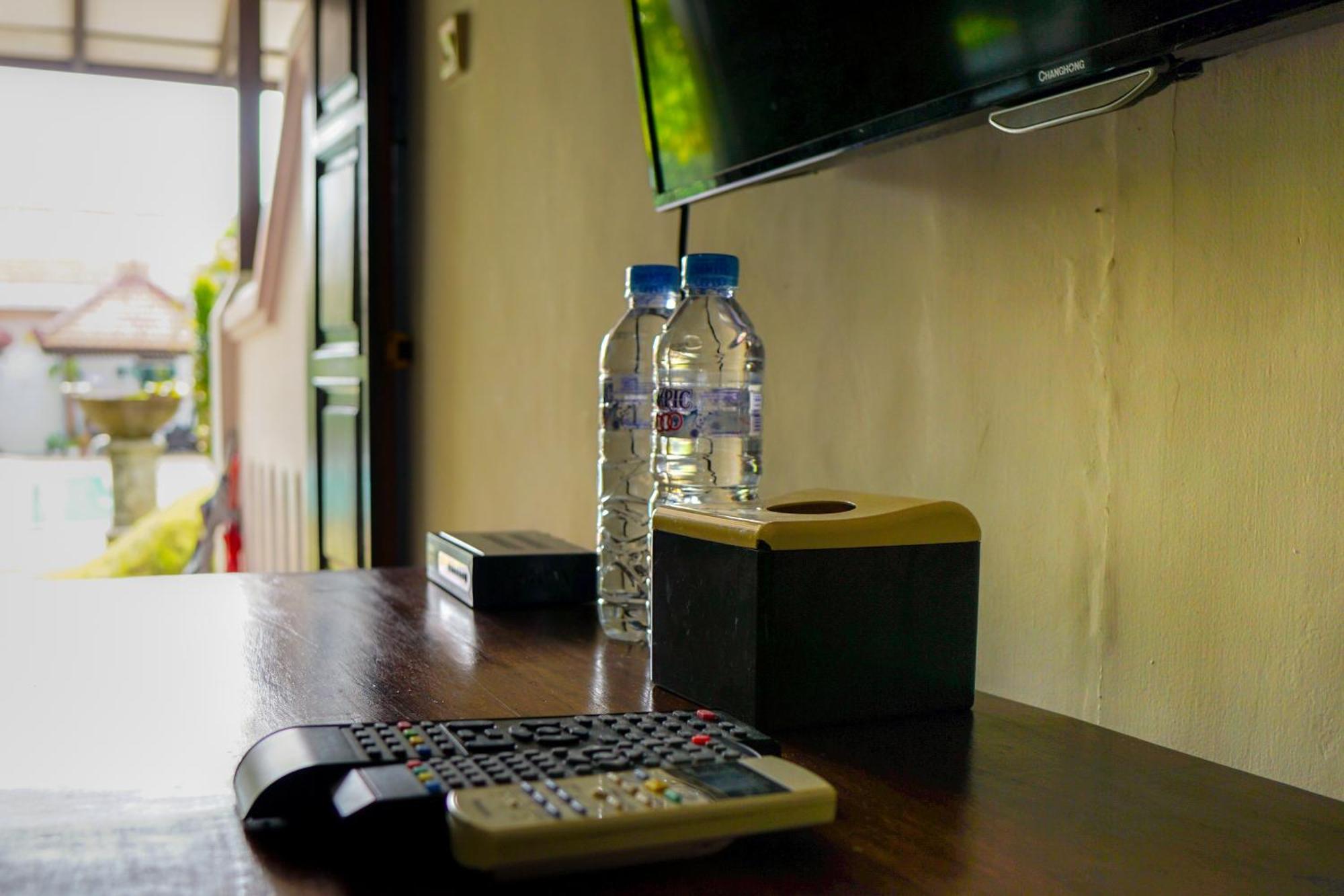 Hotel Tulips Yogyakarta Szoba fotó